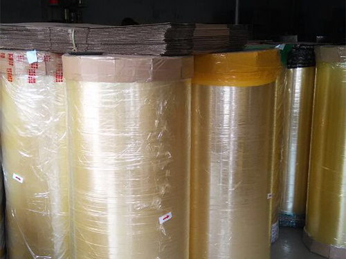 封口膠帶(dài)生産車間