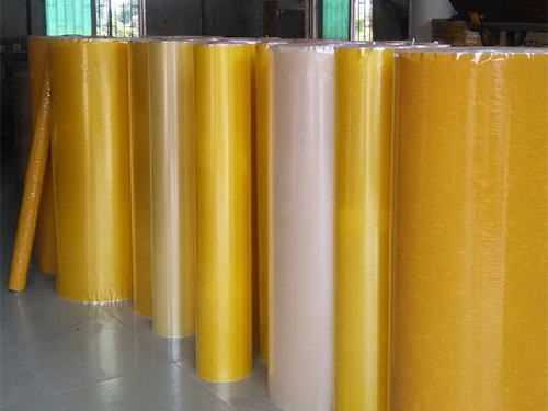 包裝(zhuang)膠帶生産車間(jiān)